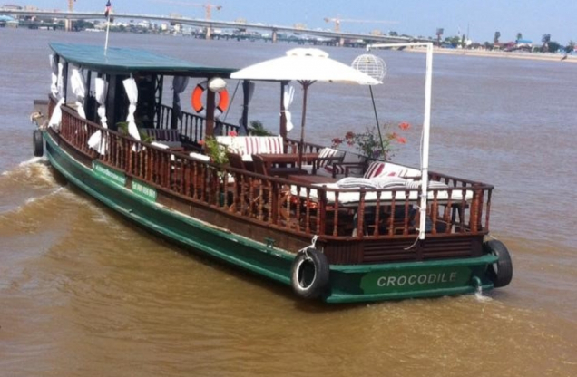 Crocodile River Cruise  Phnom Penh Cambodia place_thumb
